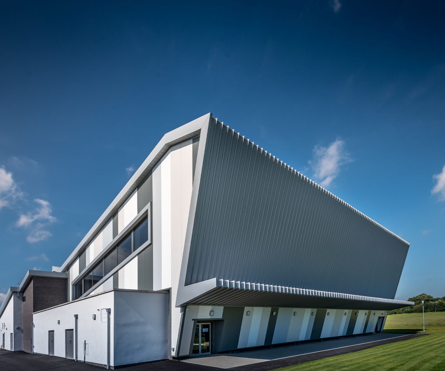 Taylor+Boyd: civil, structural engineers; post-primary school sports centre, Belfast