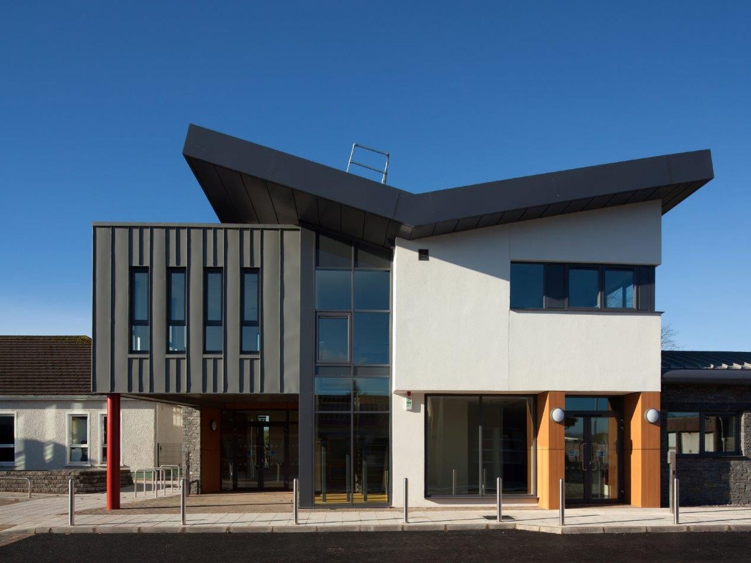 Taylor+Boyd: civil, structural engineers; hospital unit, Donegal