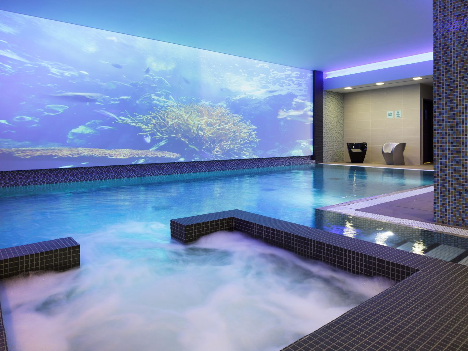 Taylor+Boyd: civil, structural engineers; new twin hotels, Blackfriars