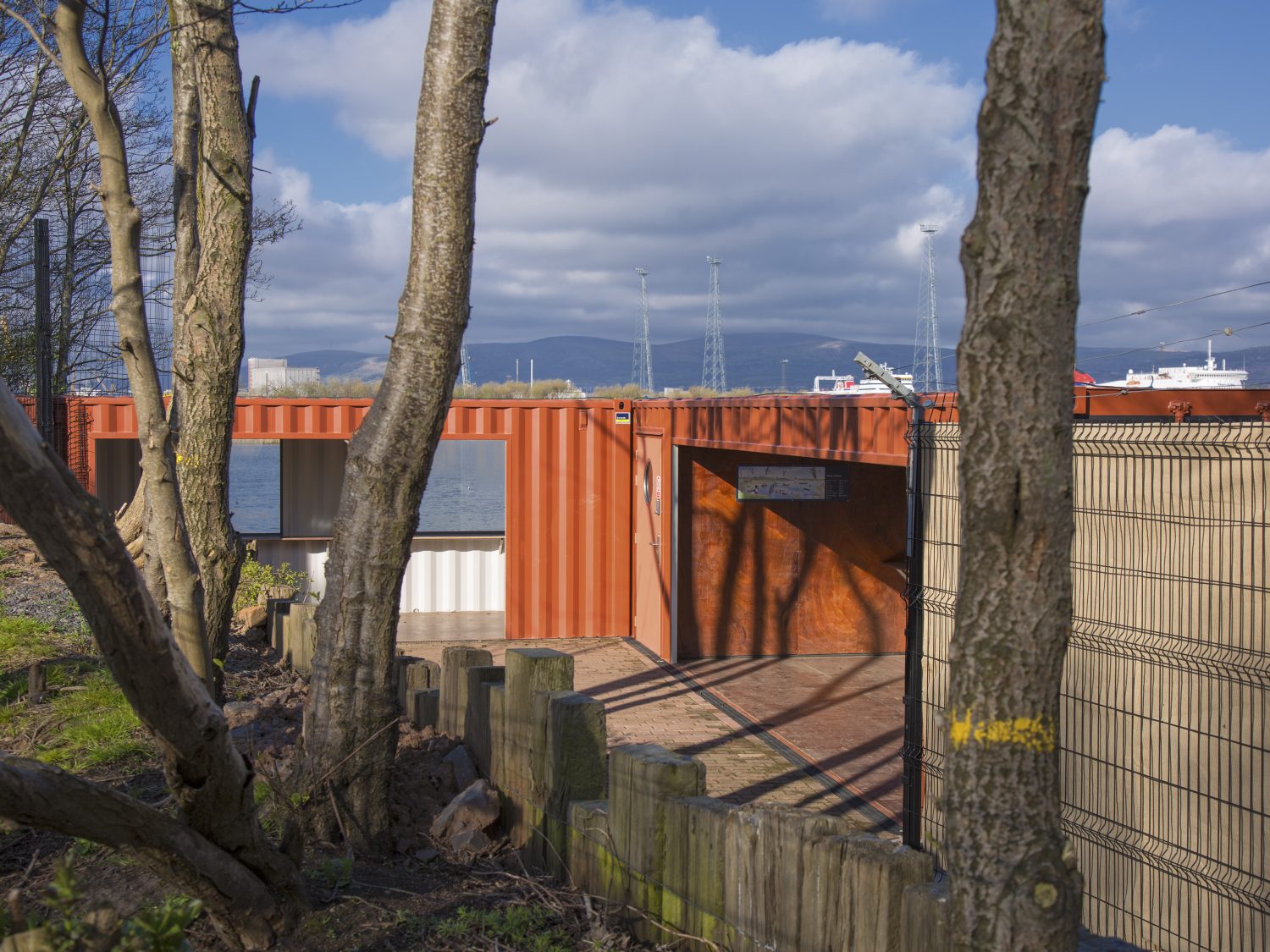 Taylor+Boyd: civil, structural engineers; development of bird sanctuary, information centre