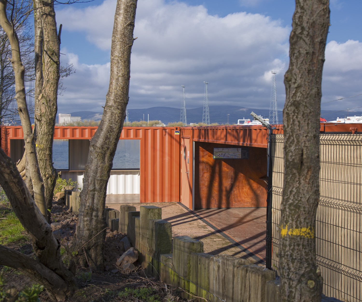 Taylor+Boyd: civil, structural engineers; development of bird sanctuary, information centre